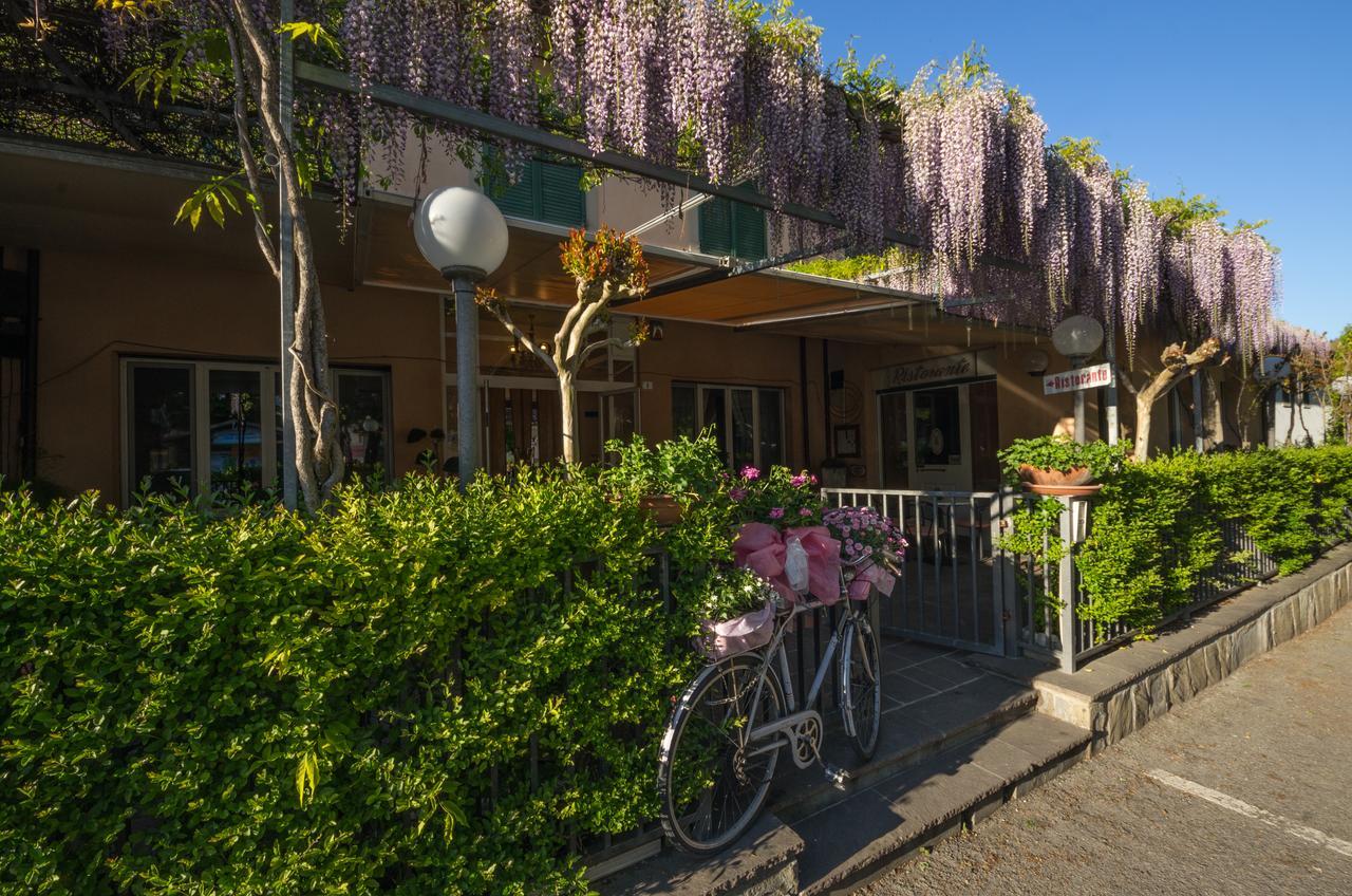 Hotel Ristorante Bologna San Piero in Bagno Exterior foto
